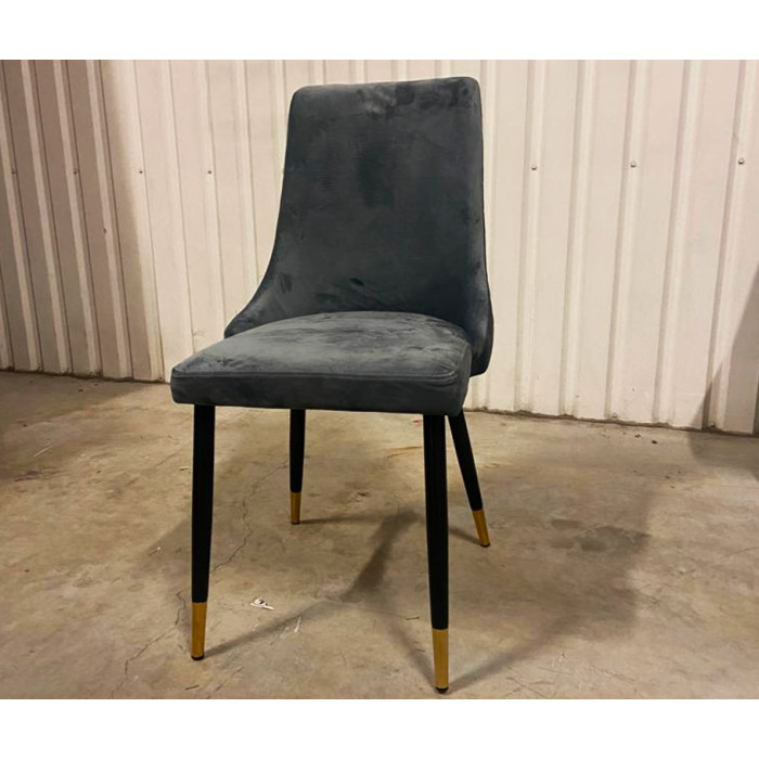 Virtuvės kėdė Moca (Velvetas) iš ekspozicijos Virtuvės kėdė Moca (Velvetas) iš ekspozicijos